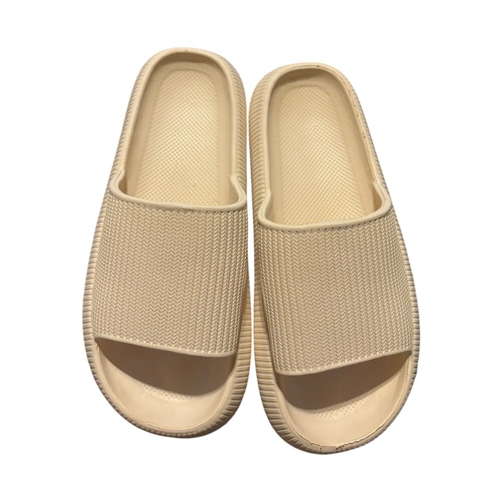 Beige Cloud Slides House Slippers Shower Shoe Size M (7/8)